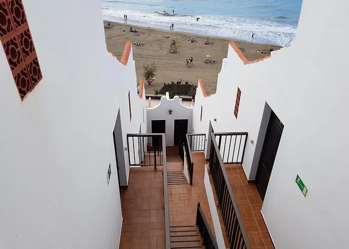 Ξενοδοχείο με διαμερίσματα Fuentes Los Cristianos (Tenerife)