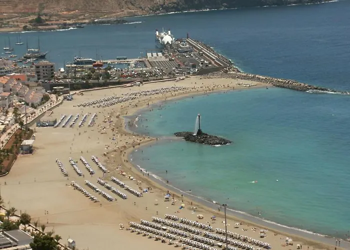 Aparthotel Fuentes Los Cristianos (Tenerife)